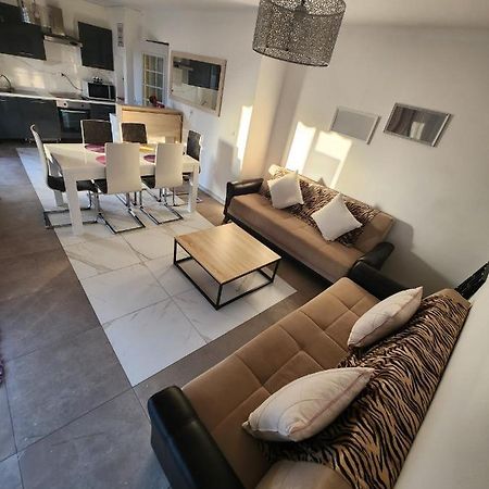 Flat Genay (Rhone) Exterior foto